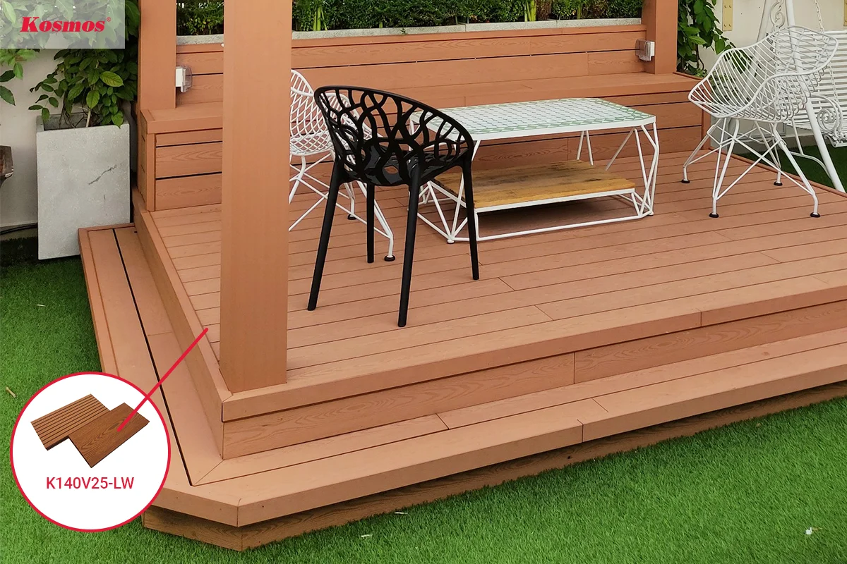 Hình công trình thực tế sàn gỗ nhựa lỗ vuông, vân gỗ, màu Light Wood.