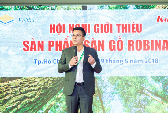 Chào đón sàn gỗ Robina